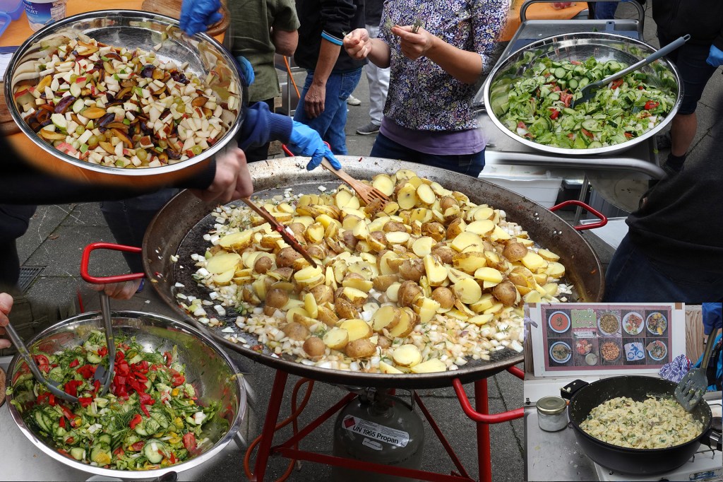 Eine sehr große&nbsp;Pfanne